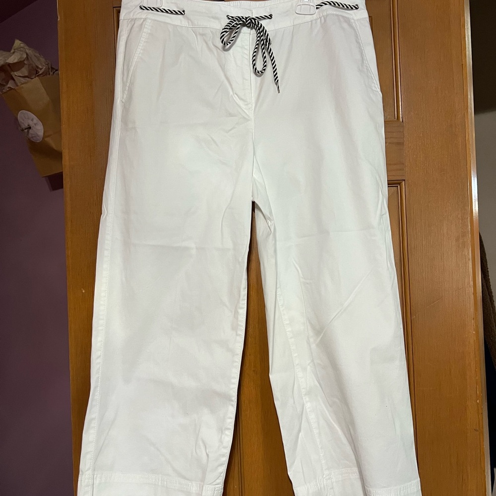 TALBOTS WIDE CROP PANT with attached black and white Drawstring Belt